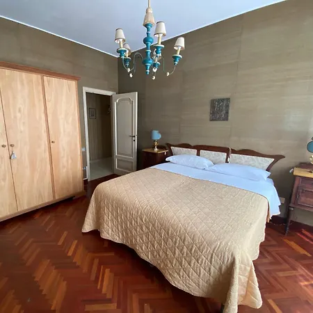 Al Mare E Al Centro Di Villa Porto Potenza Picena
